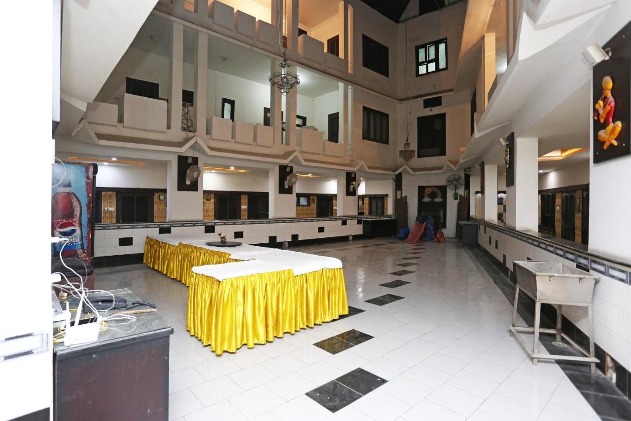 OYO 7128 Hotel Rama Karnāl Exterior foto