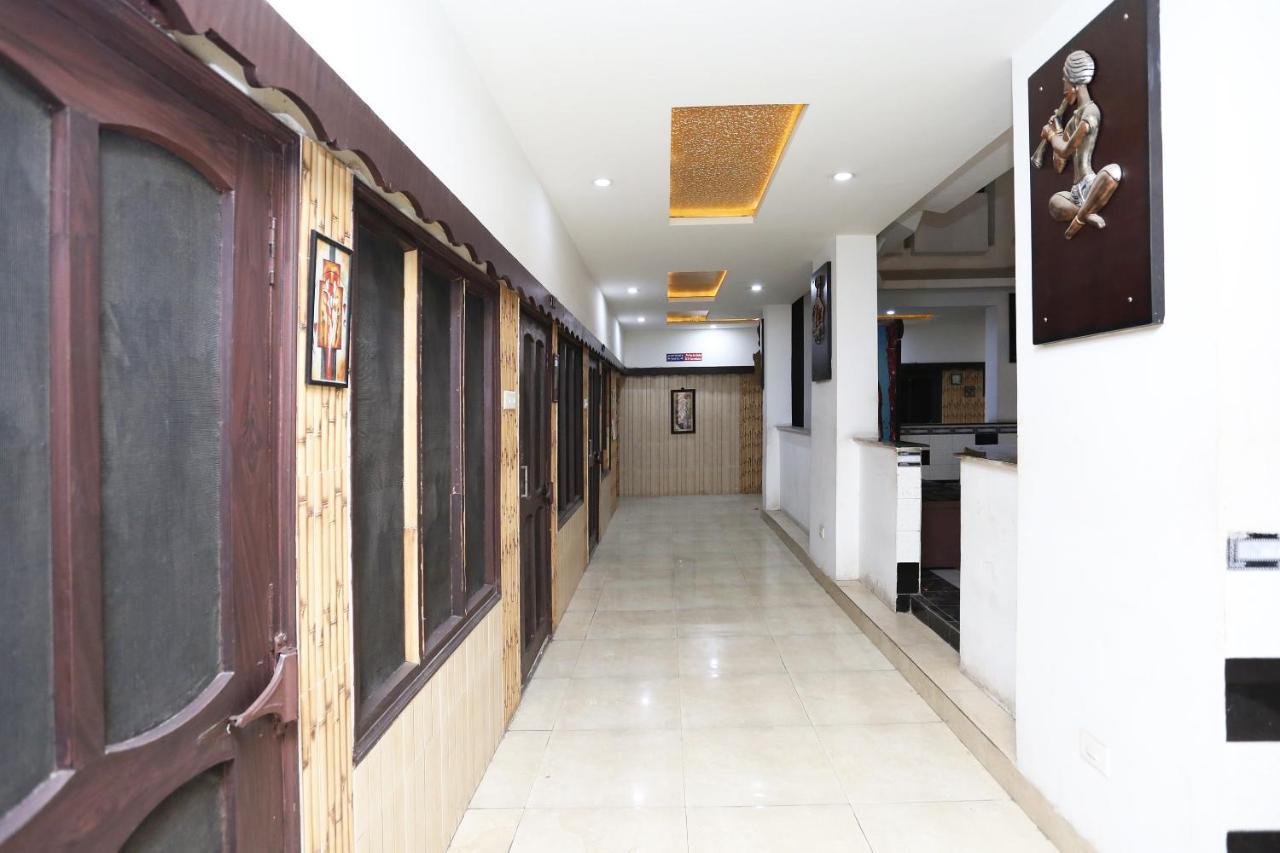 OYO 7128 Hotel Rama Karnāl Exterior foto