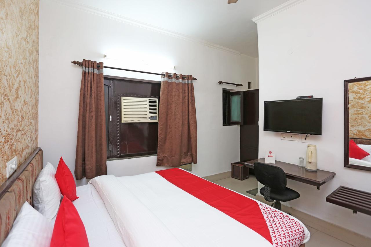 OYO 7128 Hotel Rama Karnāl Exterior foto
