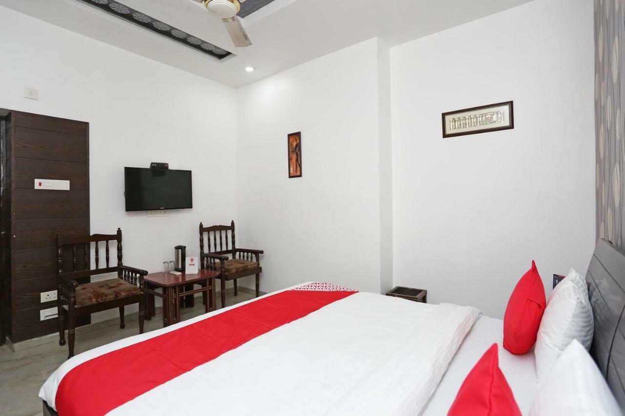 OYO 7128 Hotel Rama Karnāl Exterior foto
